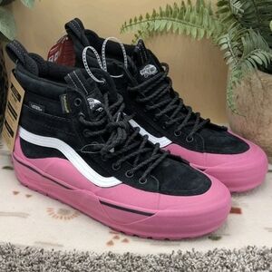 New Vans High MTE Women's Size 8 Pink Black Winter Boots High Top Shoes